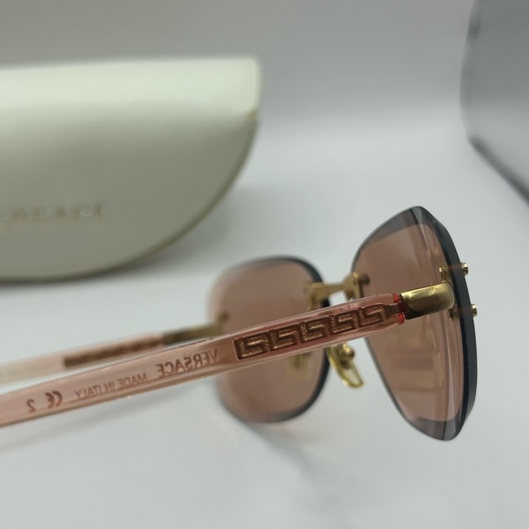 Versace Sunglasses X74 - Picture 4 of 6